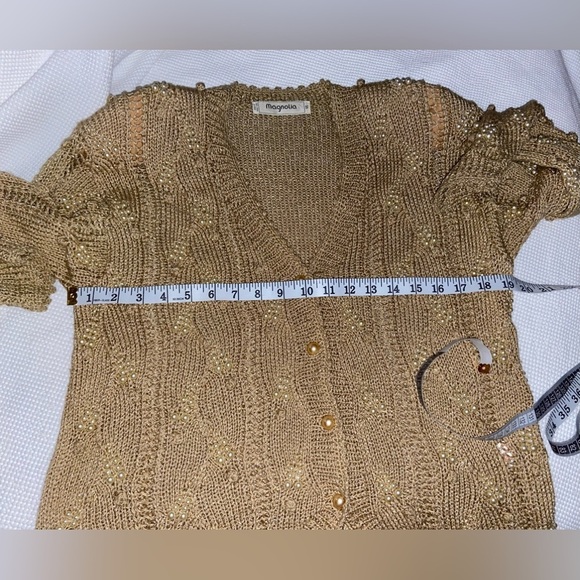Women’s MAGNOLIA tan vintage pearls beaded knitted cardigan‎ pearls Size small - Picture 7 of 12
